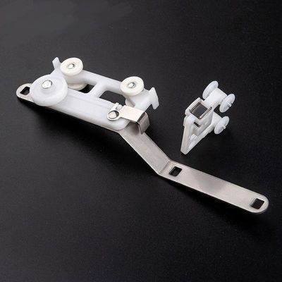 De magnetische Strakke van het het Gordijnspoor van het Sluitingsmetaal Plastic Overlappende van het de Katrolsysteem Hoofddrager