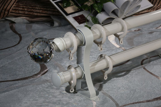 28mm Decoratief Aluminium Polen Crystal Finials Curtains Rods Set