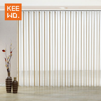 De zuivere Verticale Zonneblinden van het Stoffenvenster met Minimalistische Moderne Stijl
