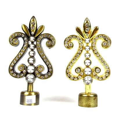Van het het metaalkristal van de fabrieks de direct in het groot 28mm gouden kleur van het gordijnfinials toebehoren van de het gordijnstaaf