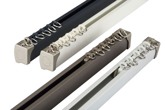 Het Spoor Witte Kleur van het aluminiumgordijn voor ODM van de Huisdecoratie