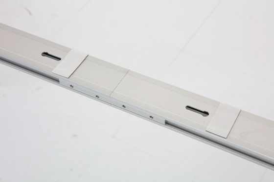Regelbare Gemotoriseerde het Gordijnsporen van het Sporen Elektrische Gordijn Spoor met Katrolsysteem