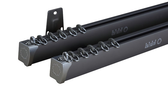 Het Gordijnspoor van aluminium Glijdend Vensters met van het het Gordijnijzer van het Katrolsysteem het Spoor van het het Spoorgordijn