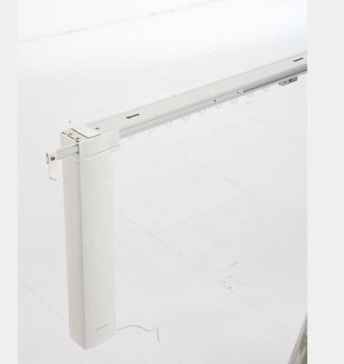 Het elektrische Telescopische Stille Materiaal van de het Aluminiumlegering van het Gordijnspoor Regelbare