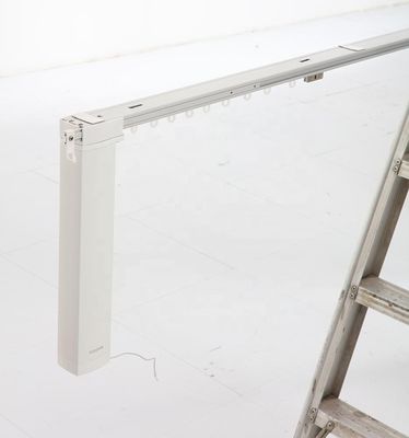 Het elektrische Telescopische Stille Materiaal van de het Aluminiumlegering van het Gordijnspoor Regelbare