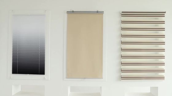 Slimme Elektrische Gestreepte Volledige de Elektriciteitspanne Waterdichte Automatische Opheffende Gordijnen van de Gordijnslaapkamer
