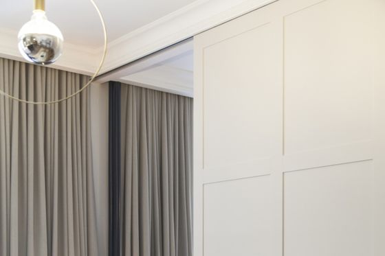 Hoogtepunt die Dromerige Gordijnen Moderne en Minimalistische Stevige Kleur in de schaduw stellen